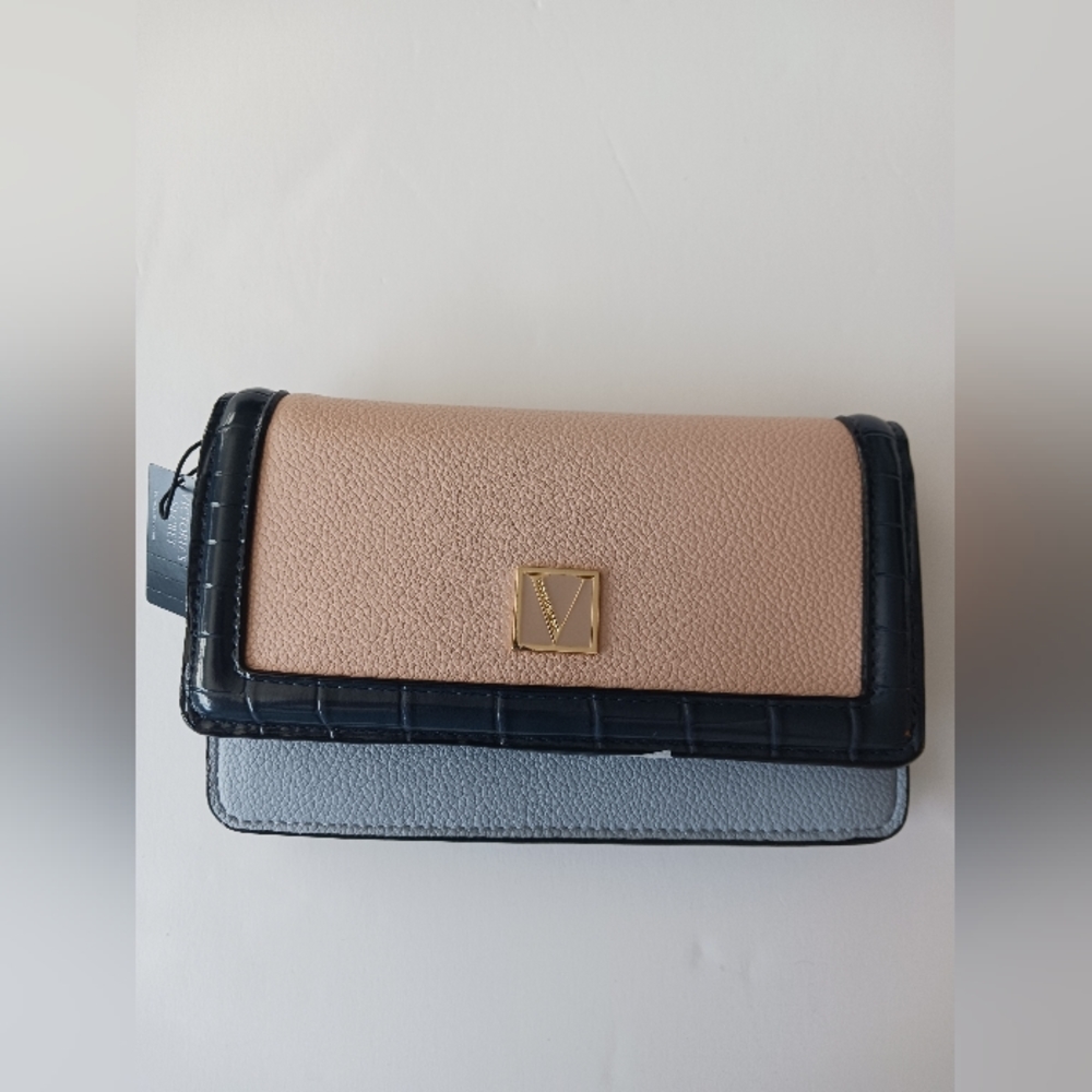 NWT Victoria's Secret - Gorgeous Tech Wristlet in Pink & Blue